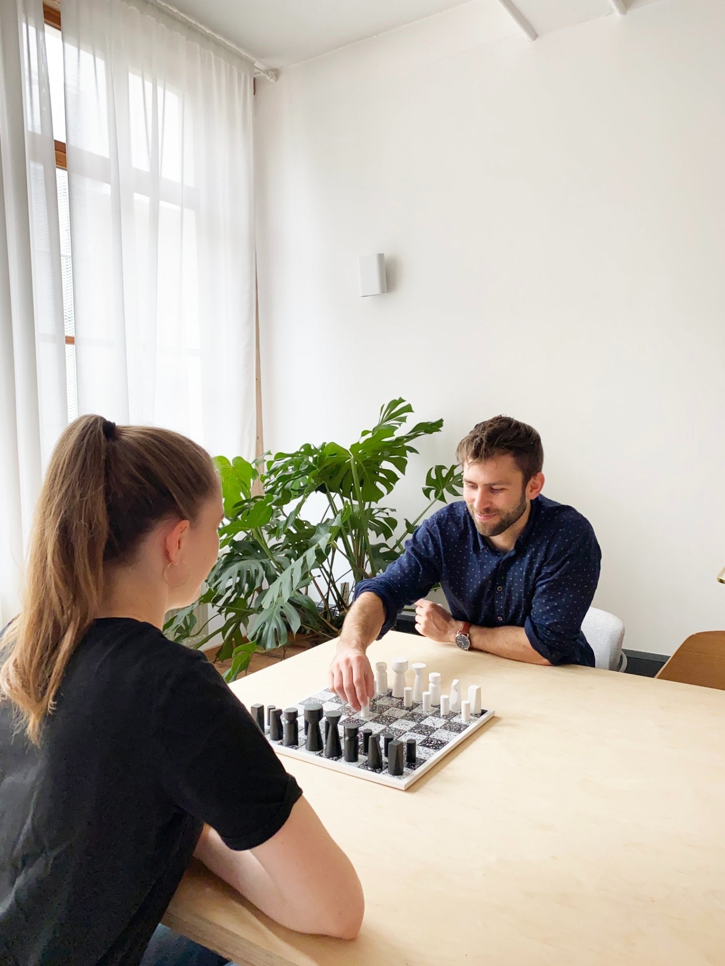 Schaakbord - Terrazzo Wit & Zwart Bordspellen House Raccoon